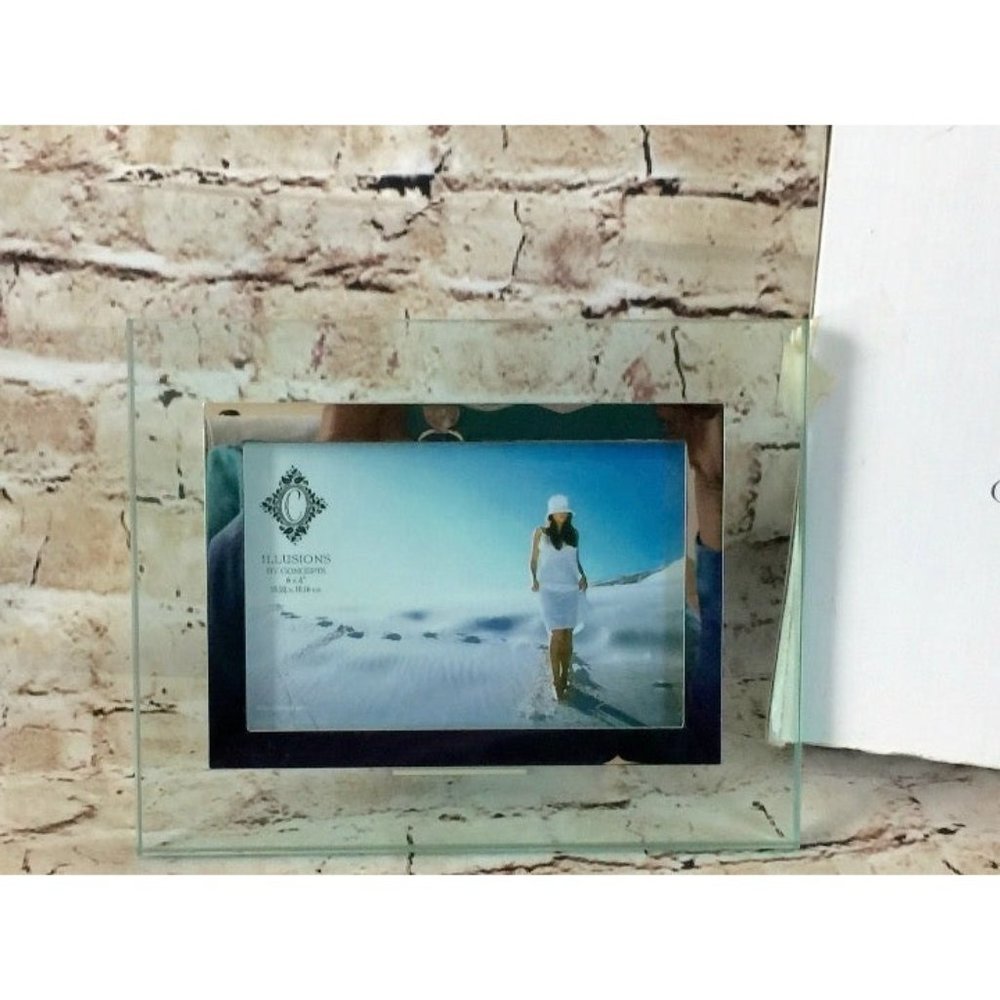 Concepts Beveled Glass Picture Frame